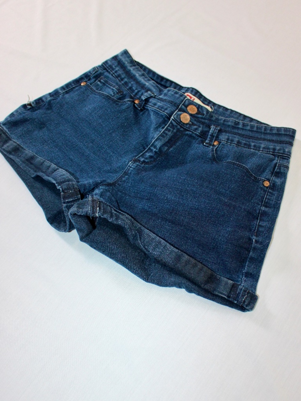 l.e.i. Tatum High Rise Dark Wash Denim Shorts Size 9 - see all photos